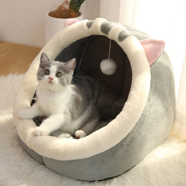 Cute Cat Hiding Warm Cozy House Bed
